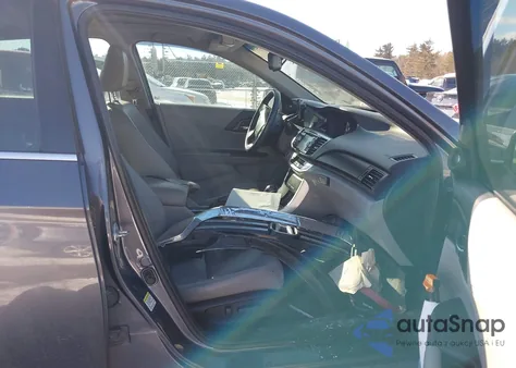 2013 Honda Accord Ex-L V-6 z USA, uszkodzony, nr VIN 1HGCR3F84DA032727